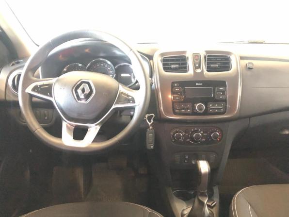 Renault Sandero II Рестайлинг с пробегом 2021 года, цена 1 299 000 рублей, 105919 км, хэтчбек, Автокод Объявления