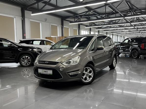 Ford S-MAX I Рестайлинг с пробегом 2012 года, цена 1 070 000 рублей, 284419 км, минивэн, Автокод Объявления