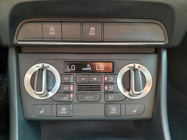 Audi Q3 I (8U) с пробегом 2013 года, цена 1 499 000 рублей, 210170 км, внедорожник, Автокод Объявления
