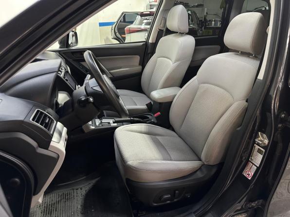Subaru Forester IV Рестайлинг 2 с пробегом 2017 года, цена 1 650 000 рублей, 121000 км, внедорожник, Автокод Объявления