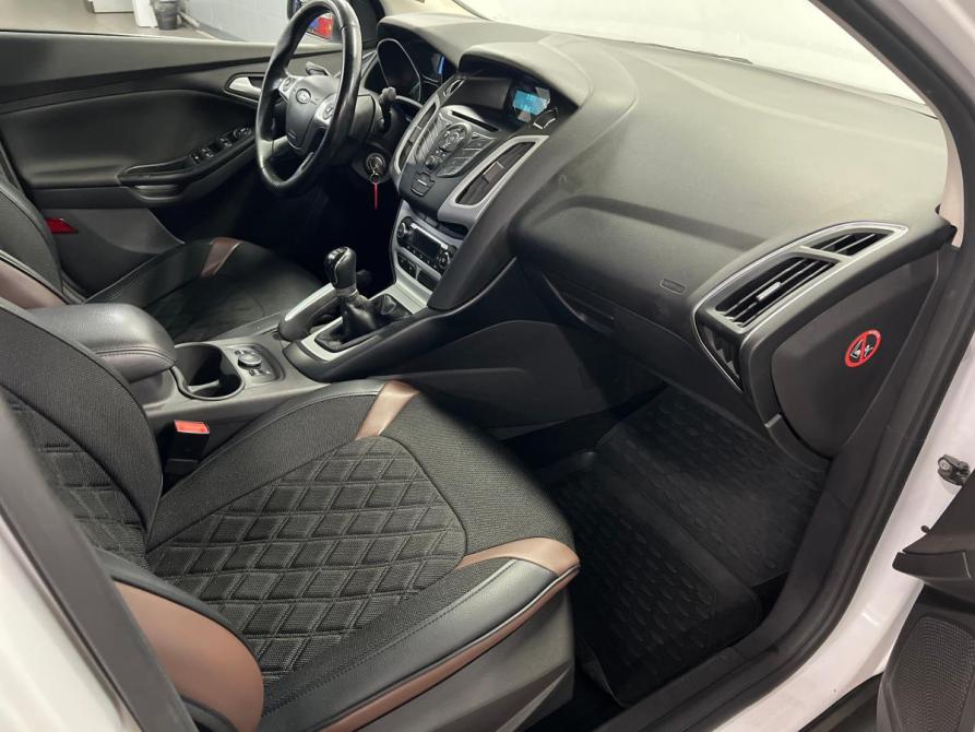 Ford Focus III Санкт-Петербург  - изображение 12