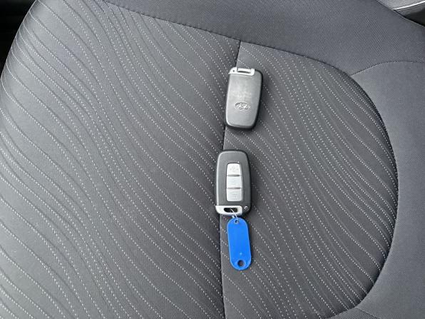 Hyundai Solaris I Рестайлинг с пробегом 2014 года, цена 899 000 рублей, 88418 км, седан, Автокод Объявления