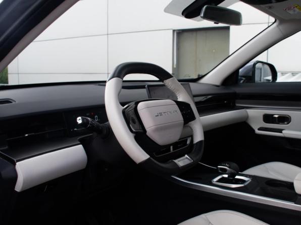 JETOUR DASHING I с пробегом 2023 года, цена 2 038 000 рублей, 30400 км, внедорожник, Автокод Объявления