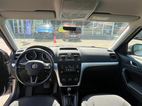 Skoda Yeti I Рестайлинг с пробегом 2017 года, цена 1 550 000 рублей, 84000 км, внедорожник, Автокод Объявления