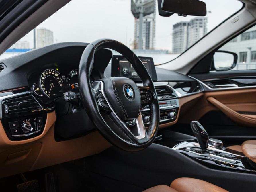BMW 5 серии VII (G30/G31/G38) Москва  - изображение 10