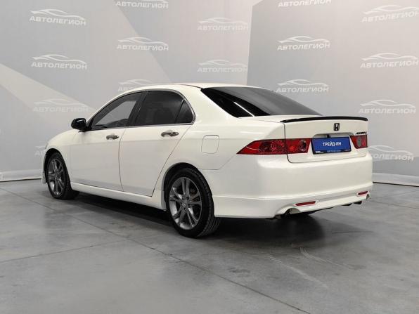 Honda Accord VII Рестайлинг с пробегом 2007 года, цена 700 000 рублей, 292521 км, седан, Автокод Объявления