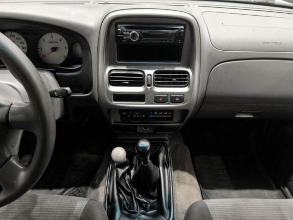Nissan NP300 с пробегом 2012 года, цена 850 000 рублей, 310000 км, пикап, Автокод Объявления