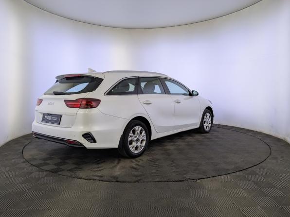 Kia Ceed III Рестайлинг с пробегом 2021 года, цена 2 100 000 рублей, 80578 км, универсал, Автокод Объявления
