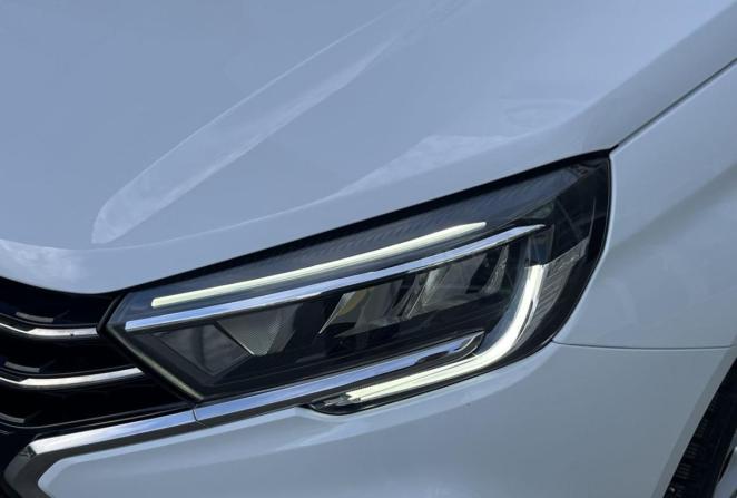 Lada (ВАЗ) Vesta I Рестайлинг (NG) с пробегом 2024 года, цена 1 385 000 рублей, 8084 км, седан, Автокод Объявления