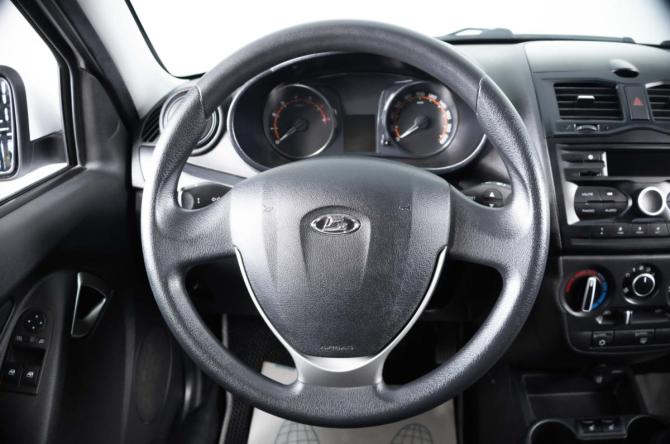 Lada (ВАЗ) Granta I Рестайлинг с пробегом 2023 года, цена 819 000 рублей, 46302 км, седан, Автокод Объявления