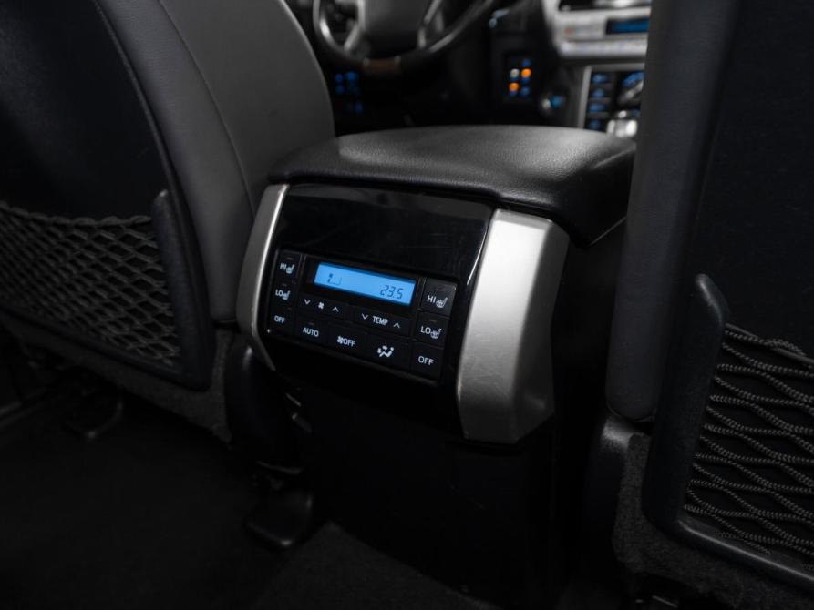 Toyota Land Cruiser Prado 150 Series Рестайлинг 2 Москва  - изображение 29