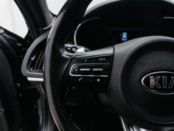 Kia Stinger I Рестайлинг с пробегом 2021 года, цена 3 400 000 рублей, 73899 км, лифтбек, Автокод Объявления