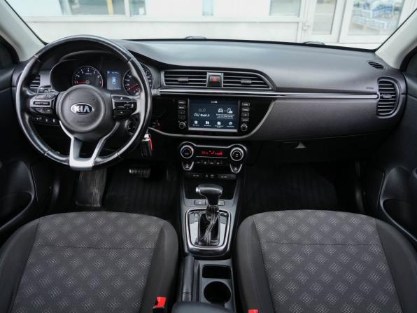 Kia Rio IV с пробегом 2018 года, цена 1 230 000 рублей, 164730 км, хэтчбек, Автокод Объявления