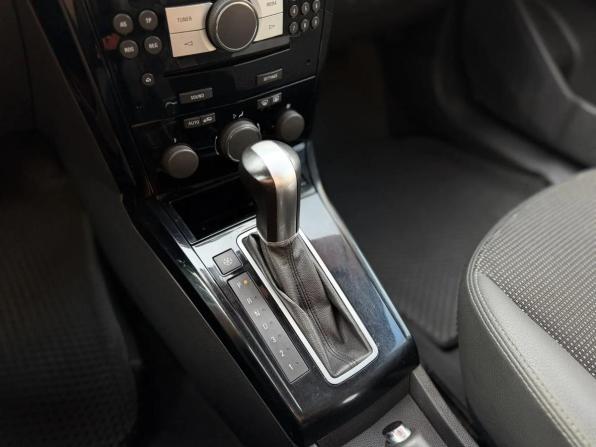 Opel Astra H Рестайлинг с пробегом 2013 года, цена 549 000 рублей, 287000 км, седан, Автокод Объявления