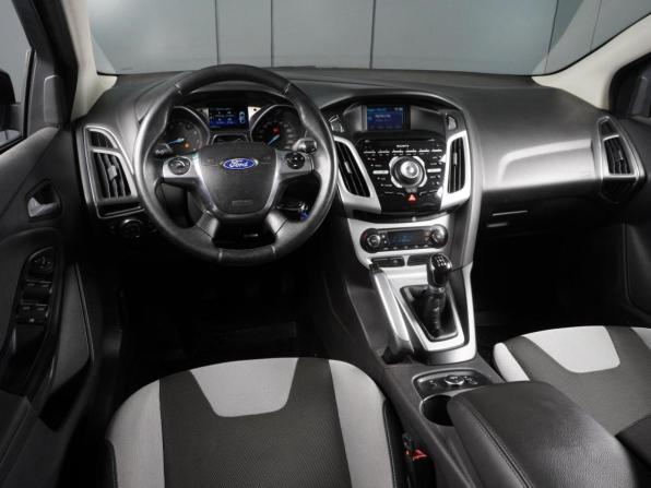 Ford Focus III с пробегом 2012 года, цена 979 000 рублей, 126672 км, хэтчбек, Автокод Объявления