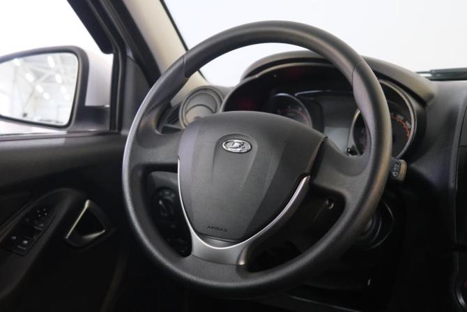 Lada (ВАЗ) Granta I Рестайлинг с пробегом 2023 года, цена 969 000 рублей, 39090 км, хэтчбек, Автокод Объявления
