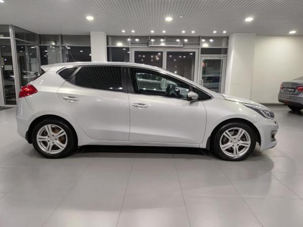 Kia Ceed II Рестайлинг с пробегом 2016 года, цена 1 100 000 рублей, 128496 км, хэтчбек, Автокод Объявления