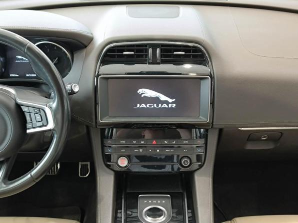 Jaguar F-Pace I с пробегом 2018 года, цена 3 283 000 рублей, 70255 км, внедорожник, Автокод Объявления