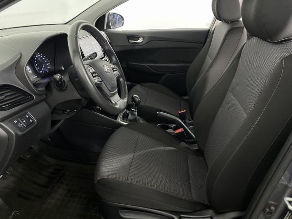 Hyundai Solaris II Рестайлинг с пробегом 2021 года, цена 1 464 000 рублей, 100096 км, седан, Автокод Объявления