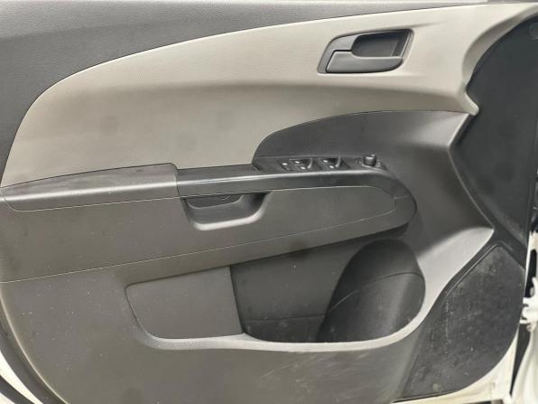 Chevrolet Aveo II с пробегом 2015 года, цена 649 000 рублей, 152000 км, седан, Автокод Объявления