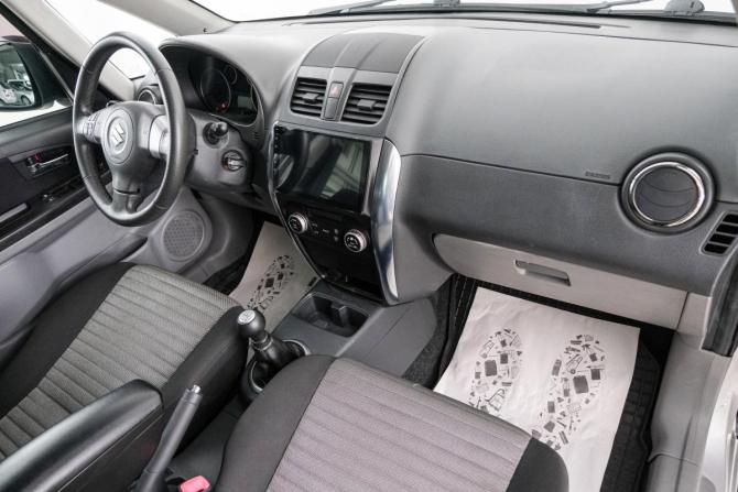 Suzuki SX4 I (Classic) Рестайлинг с пробегом 2012 года, цена 899 000 рублей, 42000 км, хэтчбек, Автокод Объявления