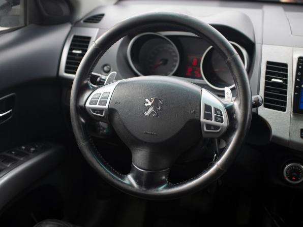 Peugeot 4007 с пробегом 2008 года, цена 900 000 рублей, 201789 км, внедорожник, Автокод Объявления