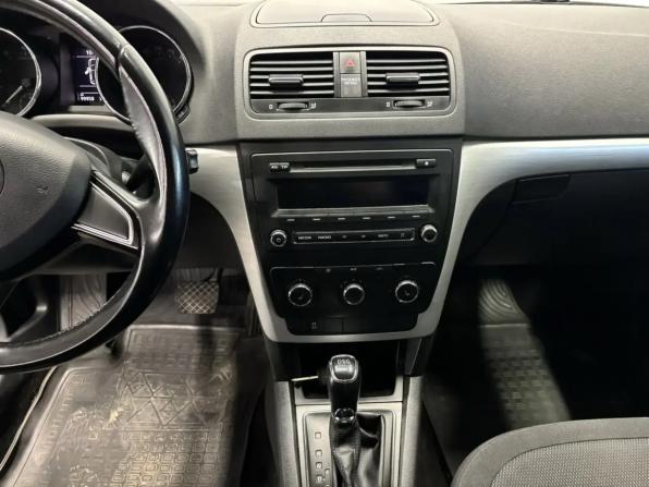 Skoda Yeti I Рестайлинг с пробегом 2014 года, цена 1 159 000 рублей, 99994 км, внедорожник, Автокод Объявления