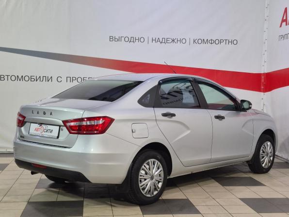 Lada (ВАЗ) Vesta I с пробегом 2017 года, цена 840 000 рублей, 89084 км, седан, Автокод Объявления