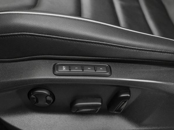 Volkswagen Tiguan II с пробегом 2020 года, цена 3 590 000 рублей, 98855 км, внедорожник, Автокод Объявления