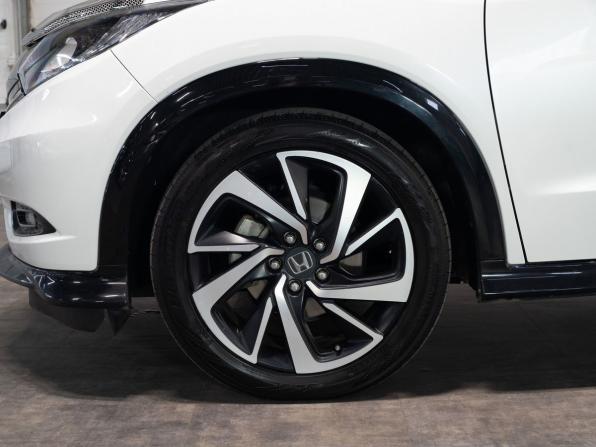 Honda Vezel I с пробегом 2016 года, цена 1 635 000 рублей, 152471 км, внедорожник, Автокод Объявления