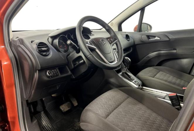 Opel Meriva B Рестайлинг с пробегом 2013 года, цена 730 000 рублей, 208904 км, компактвэн, Автокод Объявления