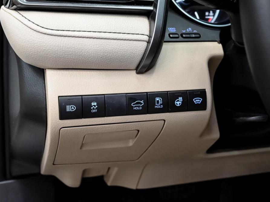 Toyota Camry VIII (XV70) Рестайлинг Екатеринбург  - изображение 19