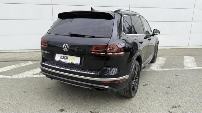 Volkswagen Touareg II Рестайлинг с пробегом 2016 года, цена 2 600 000 рублей, 340247 км, внедорожник, Автокод Объявления