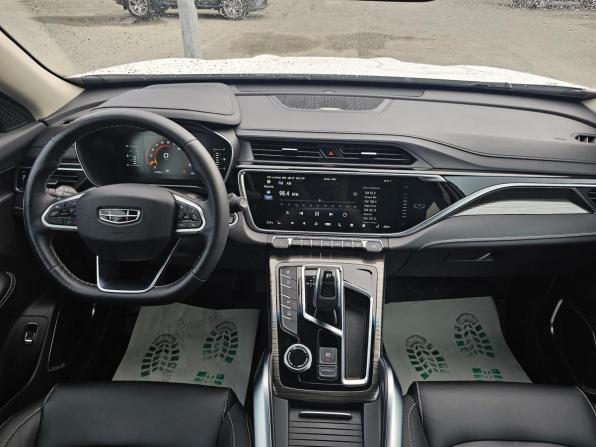 Geely Atlas Pro с пробегом 2022 года, цена 1 955 995 рублей, 47085 км, внедорожник, Автокод Объявления