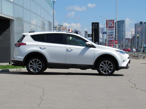 Toyota RAV4 IV (XA40) с пробегом 2015 года, цена 2 350 000 рублей, 108364 км, внедорожник, Автокод Объявления