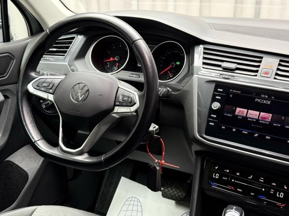 Volkswagen Tiguan II Рестайлинг с пробегом 2021 года, цена 2 579 000 рублей, 129693 км, внедорожник, Автокод Объявления