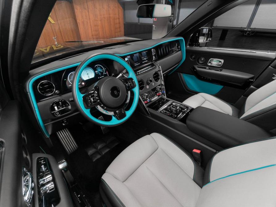 Rolls-Royce Cullinan I Рестайлинг Москва  - изображение 13