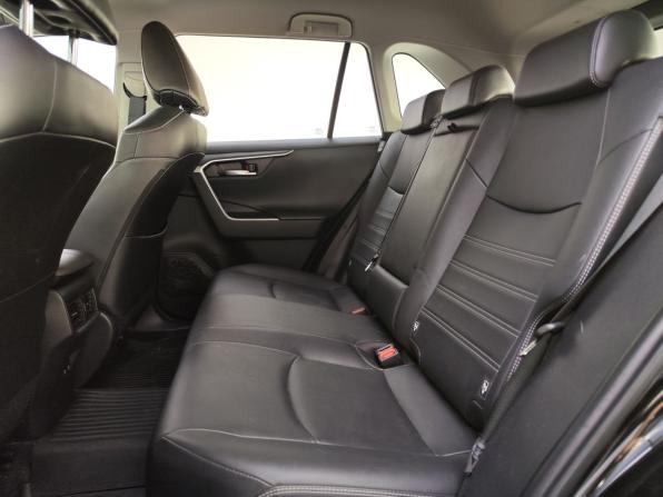 Toyota RAV4 V (XA50) с пробегом 2021 года, цена 3 999 000 рублей, 39000 км, внедорожник, Автокод Объявления