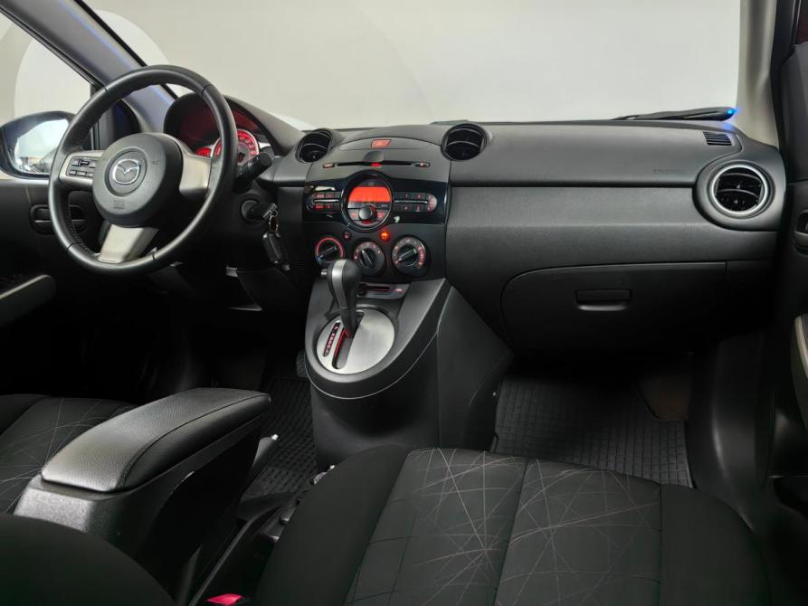 Mazda 2 II Рестайлинг (DE2) Москва  - изображение 7