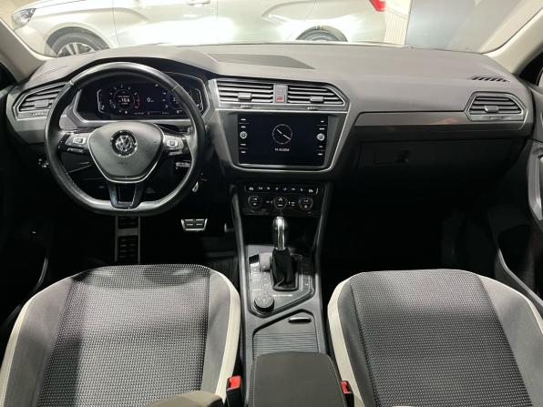 Volkswagen Tiguan II с пробегом 2019 года, цена 2 940 000 рублей, 53945 км, внедорожник, Автокод Объявления