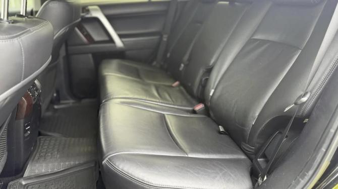 Toyota Land Cruiser Prado 150 Series Рестайлинг 1 с пробегом 2015 года, цена 3 400 000 рублей, 209813 км, внедорожник, Автокод Объявления