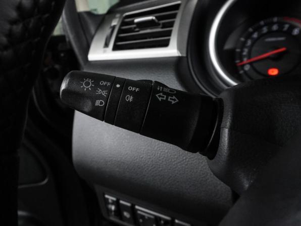 Nissan Tiida I Рестайлинг с пробегом 2010 года, цена 829 000 рублей, 165823 км, хэтчбек, Автокод Объявления