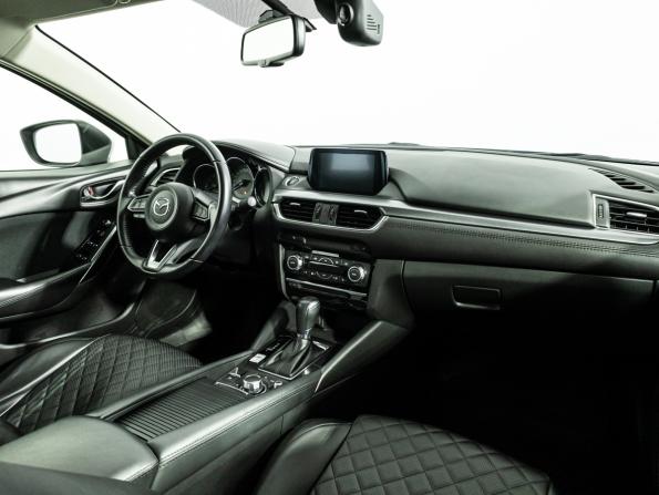 Mazda 6 III (GJ) Рестайлинг 2 с пробегом 2018 года, цена 1 849 700 рублей, 46599 км, седан, Автокод Объявления