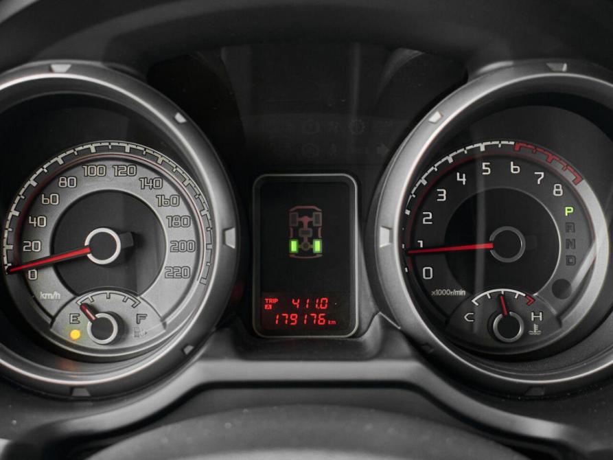 Mitsubishi Pajero IV Рестайлинг 1 Екатеринбург  - изображение 14