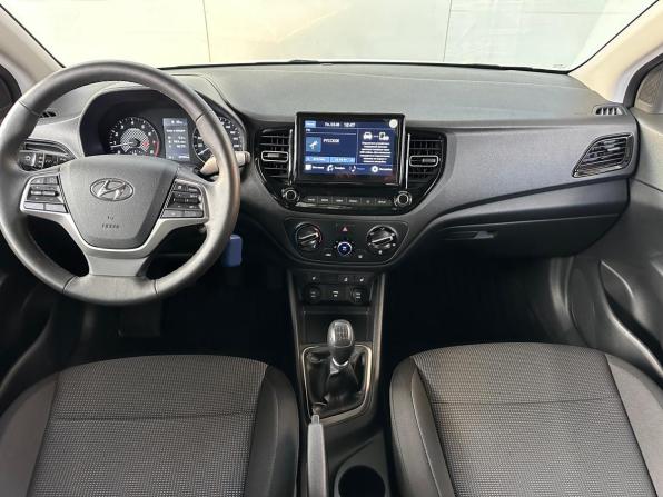 Hyundai Solaris II Рестайлинг с пробегом 2020 года, цена 1 719 000 рублей, 32000 км, седан, Автокод Объявления