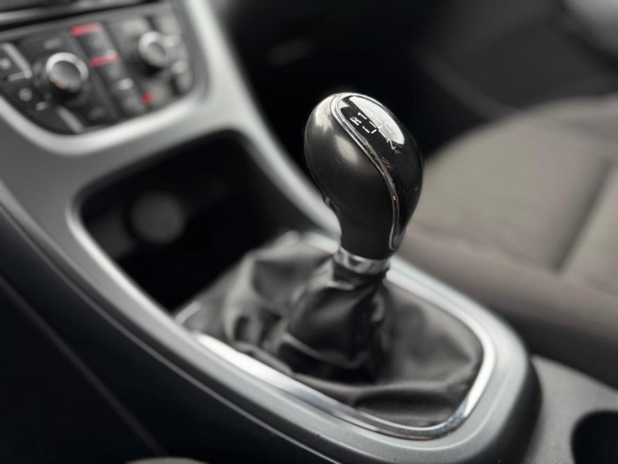 Opel Astra J Рестайлинг Набережные Челны  - изображение 22