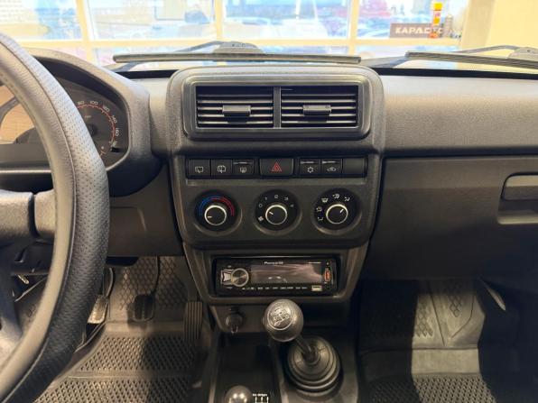 Lada (ВАЗ) Niva Legend с пробегом 2024 года, цена 865 000 рублей, 38000 км, внедорожник, Автокод Объявления