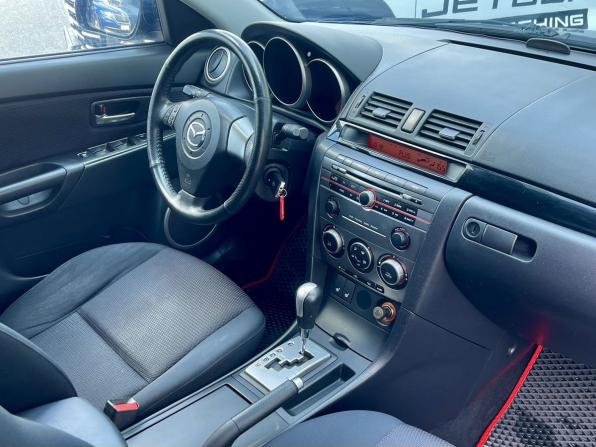 Mazda 3 I (BK) Рестайлинг с пробегом 2007 года, цена 550 000 рублей, 200605 км, седан, Автокод Объявления