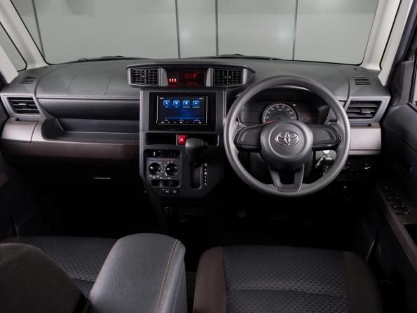 Toyota Roomy I Рестайлинг с пробегом 2021 года, цена 1 134 000 рублей, 93915 км, микровэн, Автокод Объявления