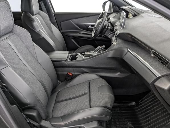 Peugeot 3008 II с пробегом 2019 года, цена 2 220 000 рублей, 76455 км, внедорожник, Автокод Объявления